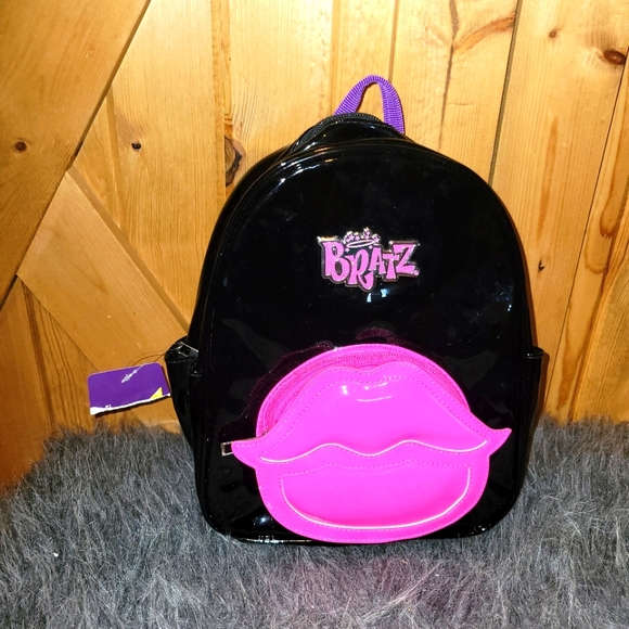BRATZ Mini Backpack Small Bag Purse Y2K Style Retro Bratz Dolls Patent Leather - Picture 1 of 10